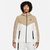 Conjunto Nike Tech Fleece 2024