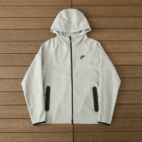 Conjunto Nike Tech Fleece 2024